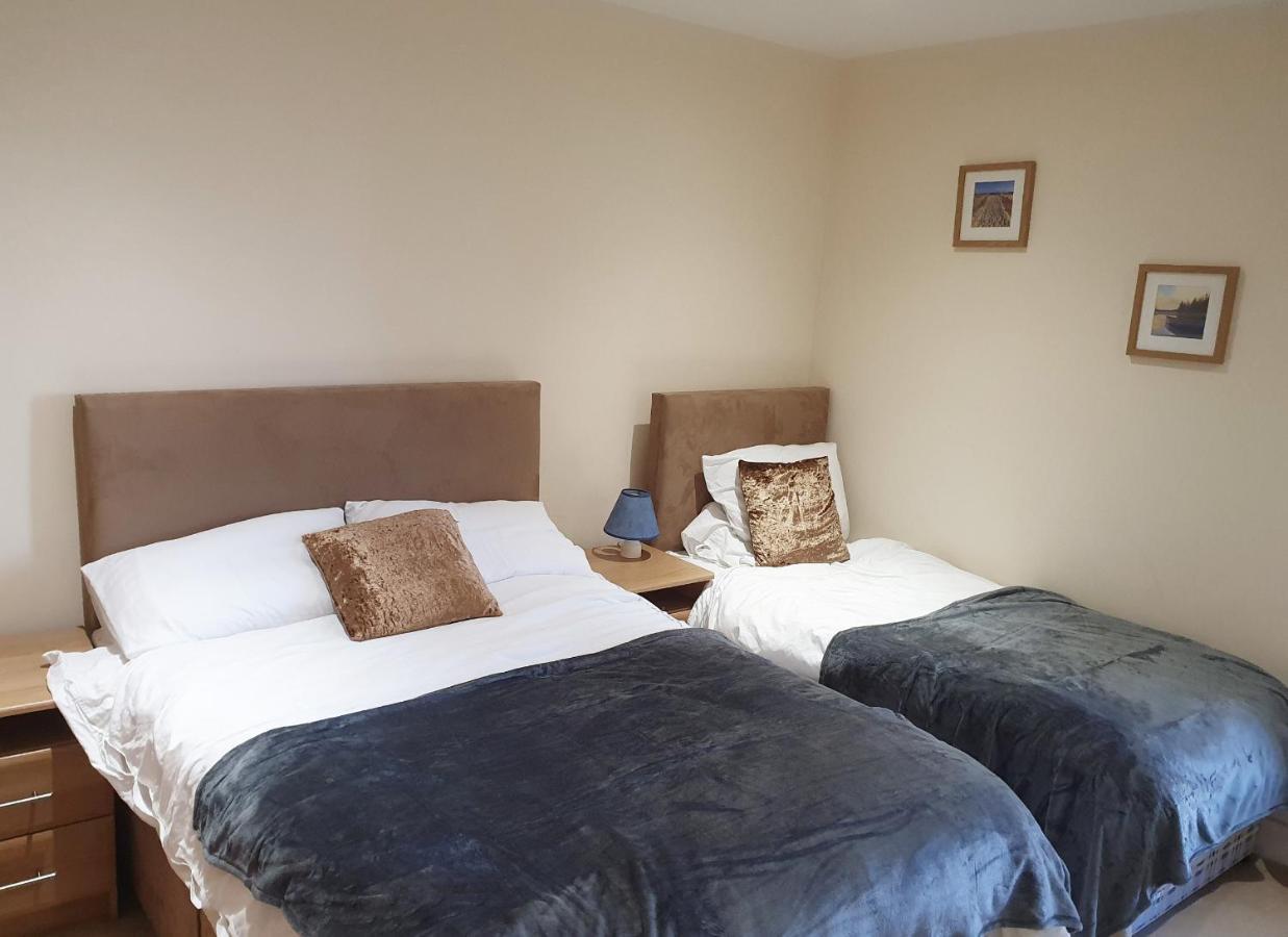 Ballycotton Holiday Apartment No 6 By Trident Holiday Homes Extérieur photo